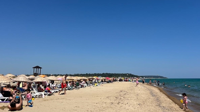 Saros Körfezi sahillerinde bayram yoğunluğu sürüyor