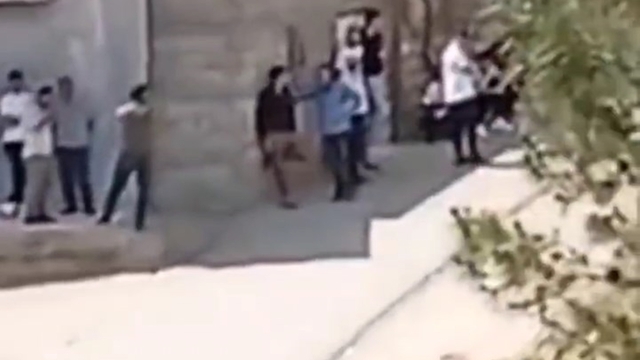 Akraba ailelerin silahlı 'arazi' kavgası: 1 ölü, 10 yaralı (3)