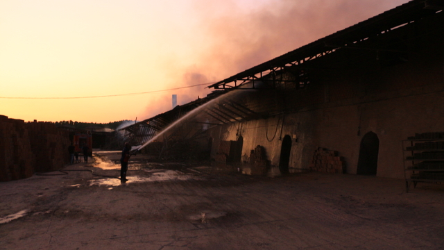 Tokat'ta tuğla fabrikasında yangın (2)