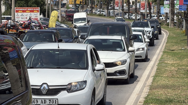 Bodrum'da bayram tatili dönüşü başladı
