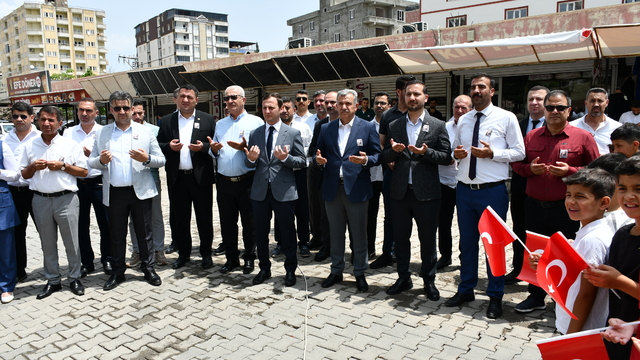 Batman'da terör saldırılarında şehit olan Aybüke öğretmen ve 2 asker için tören düzenlendi