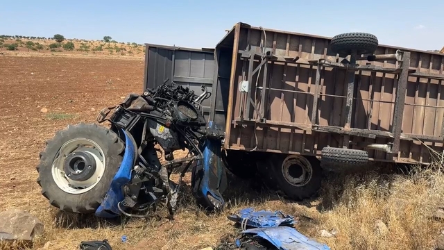Şanlıurfa'da traktör devrildi; 2 ölü