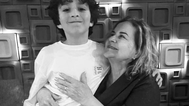 Kazada ölen anneanne ile torunu, Çanakkale'de toprağa verildi