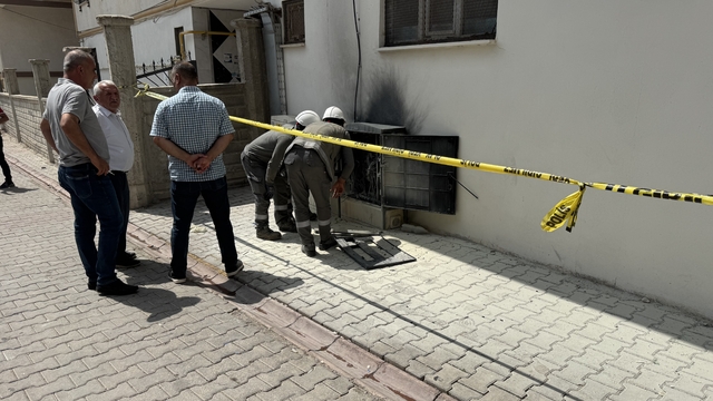 Kurtalan'da elektrik trafosunda çıkan yangın söndürüldü