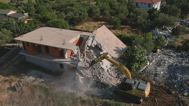 Çanakkale'de kaçak yapılaşmayla mücadele sürüyor