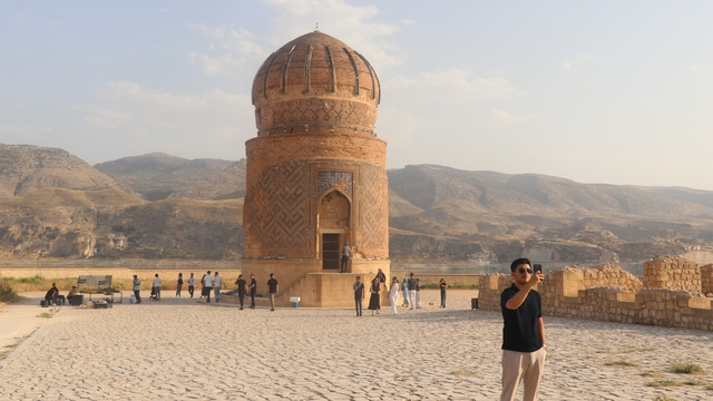 Tarihi Hasankeyf ilçesi bayramda 125 bini aşkın misafir ağırladı