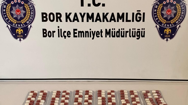 Niğde'de uyuşturucu operasyonlarında yakalanan 3 zanlı tutuklandı