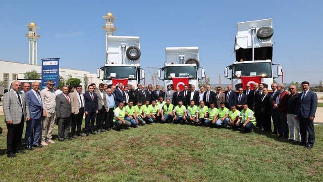 Afyonkarahisar'da araç teslim ve hizmete alım töreni düzenlendi