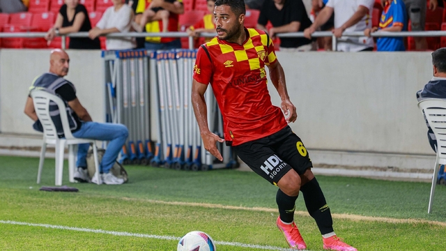 Göztepe'de Djalma Silva'ya yol göründü