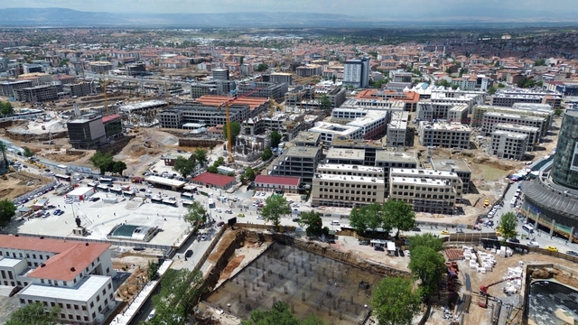 Depremde yıkılan Malatya Çarşısı'nda ilk teslimatlar temmuzda