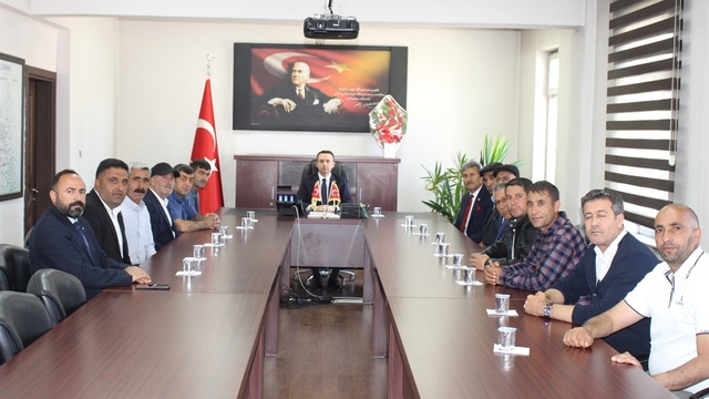 Çaldıran Kaymakamı Bakan, şehit aileleri ve gazileri ağırladı