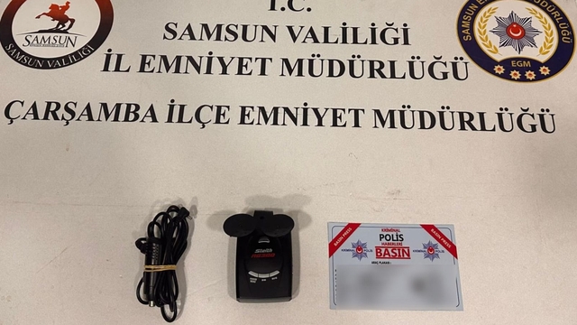Samsun'da bir araçta radar tespit cihazı bulundu