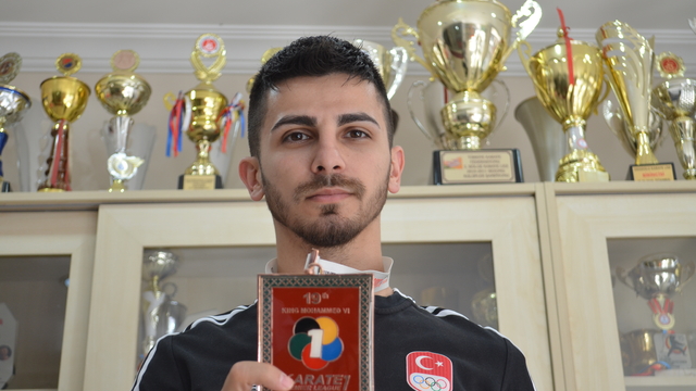 Milli karateci Eray Şamdan, uluslararası alanda yeni başarılar peşinde