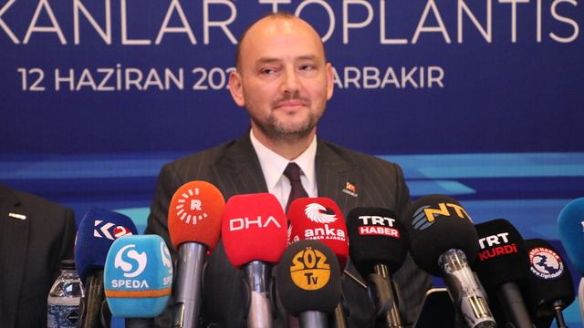 'Terör örgütünün silah bırakması kardeşliğiminiz yeniden dirilişinin de müjdesidir'