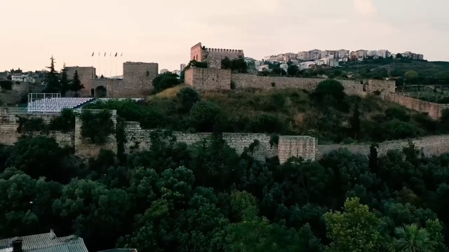 Palekanon Savaşı'nın tanığı; Eskihisar Kalesi