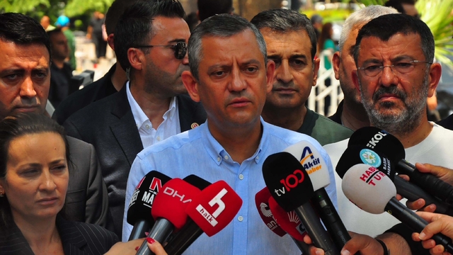 Özgür Özel: Ortak vicdan siyasete yol gösterecek