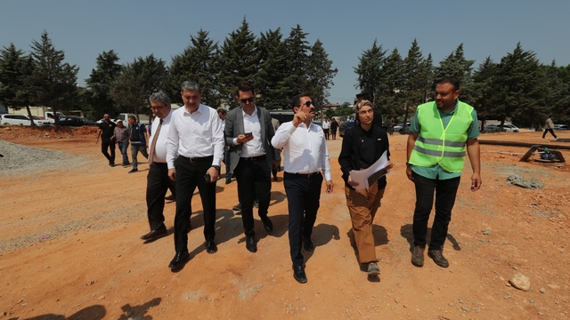 Vali Masatlı, yapımı süren sağlık merkezleri ile halk kütüphanesini inceledi