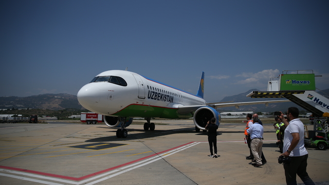 Özbekistan-Gazipaşa charter uçuşları başladı