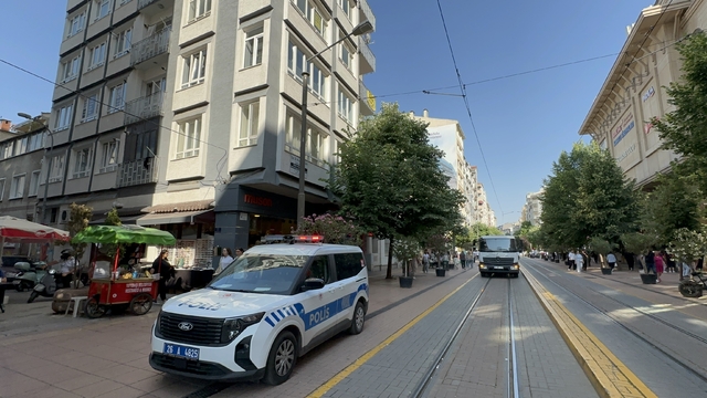 3 gündür haber alınamayan emekli doktor evinde ölü bulundu