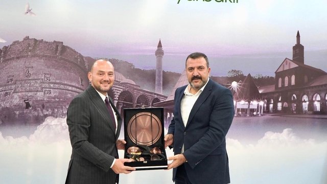 MÜSİAD Genel Başkanı Özdemir Diyarbakır OSB'yi ziyaret etti