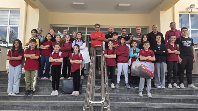 Doğanşehir'de 20 öğrenci bursluluk sınavını kazandı