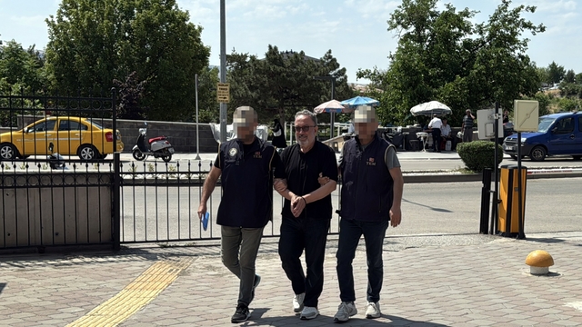 Kırıkkale'de firari FETÖ hükümlüsü eski emniyet müdürü yakalandı