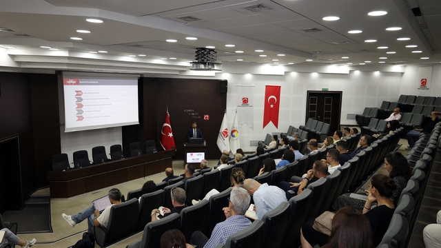 Adana'da "Türk Eximbank Destekleri Bilgilendirme Toplantısı" yapıldı