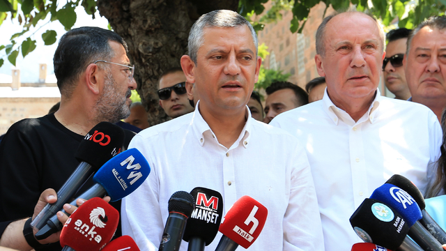 CHP Genel Başkanı Özel, Manisa'da İsrail'in İran'a saldırılarına ilişkin konuştu: