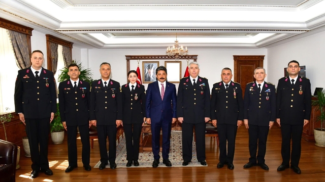 Kırşehir Valisi Demiryürek, Jandarma Teşkilatının 186'ncı kuruluş yıl dönümünü kutladı