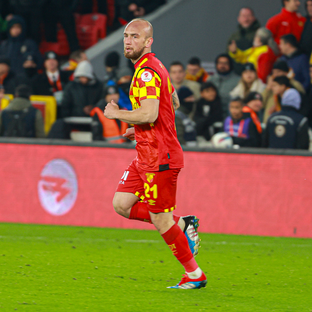 Göztepe'de 3 veda daha