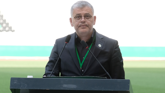 Konyaspor'un yeni başkanı Ömer Atiker oldu