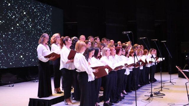 Bolu'da "Türk Halk Müziği Öğretmenler Korosu" konser verdi