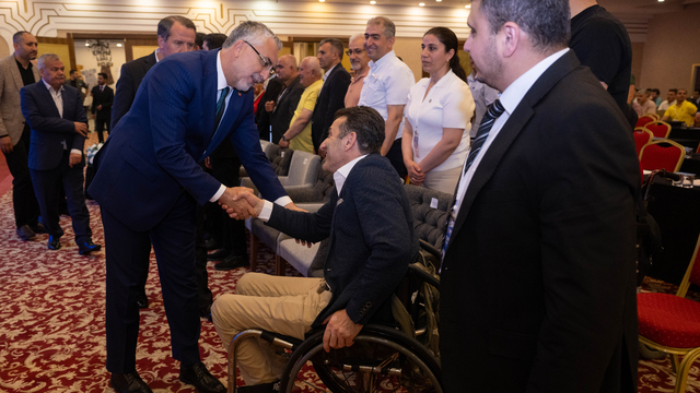 Bakan Işıkhan, "Memur-Sen Engelliler Komisyonu Türkiye Buluşması"nda konuştu: