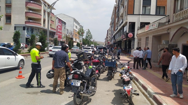 Erciş'te trafik ekipleri motosiklet denetimi yaptı