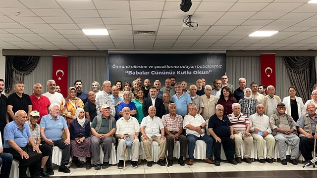 AK Parti Adana İl Başkanı Dağlı, "Babalar Günü" etkinliğine katıldı