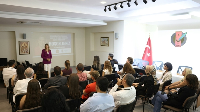 Gaziantep'te gazetecilere diksiyon ve haber spikerliği eğitimi verildi