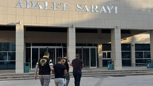 Kilis'te eve ve araca ateş ettikleri gerekçesiyle 3 şüpheli tutuklandı