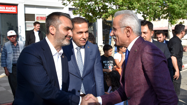 Ulaştırma ve Altyapı Bakanı Uraloğlu'ndan Delice ilçesine ziyaret