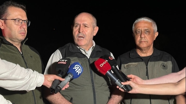 Çanakkale'de tarım arazisinde yangın (2)