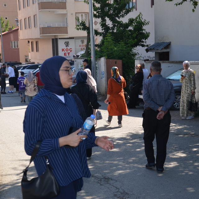 Muş'ta 5 bin 778 öğrenci LGS kapsamındaki merkezi sınava girdi