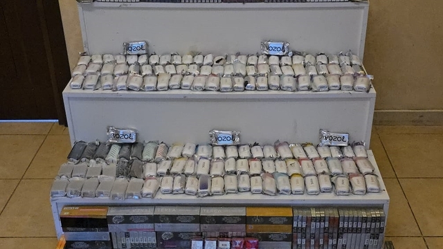 Osmaniye'de gümrük kaçağı sigara ele geçirilen yolcu otobüsünün sürücüsü gözaltına alındı