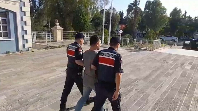 Foça'daki orman yangını soruşturmasında 1 tutuklama