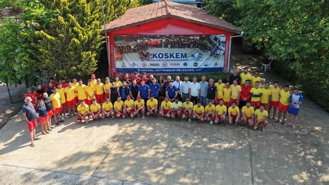 Kocaeli cankurtaran ekipleri, 13 bölgede 165 personelle hizmete başladı