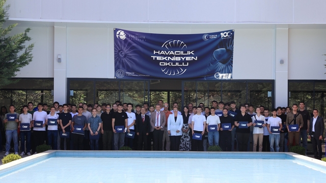 Eskişehir'de TEI Havacılık Teknisyen Okulu'nun ikinci dönemi tamamlandı