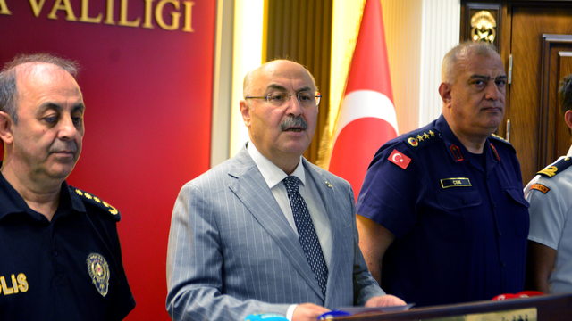 Gençleri dövüp serbest kalan şüpheli, mahalledeki başka bir kişiyi de darbetmiş (2)