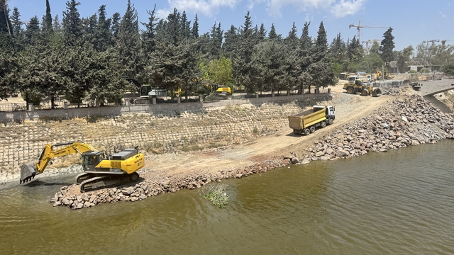 Hatay'daki Asi Nehri'nde ıslah çalışması başlatıldı