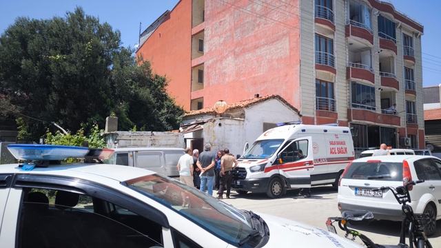 Gelibolu'da tek başına yaşayan kişi evinde ölü bulundu