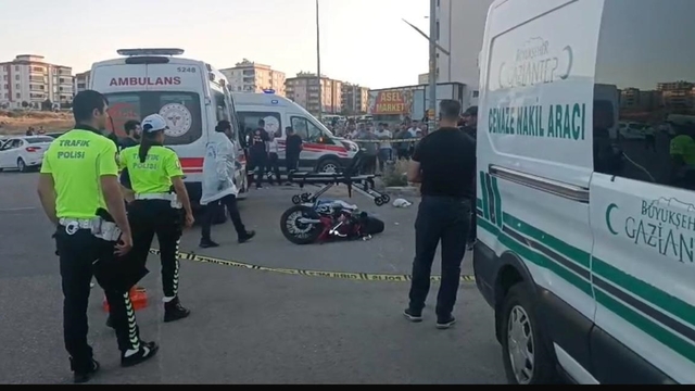 Gaziantep'te otomobille çarpışan motosiklet sürücüsü öldü