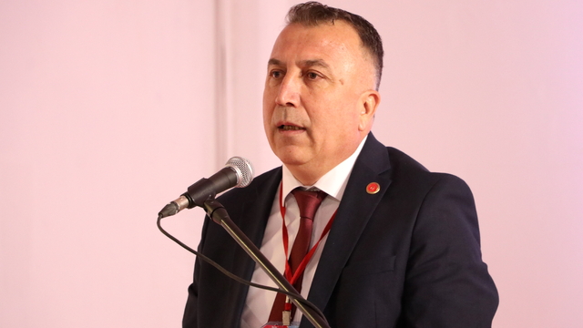 Tariş Üzüm Tarım Satış Kooperatifleri Birliğinde olağanüstü genel kurul yapıldı