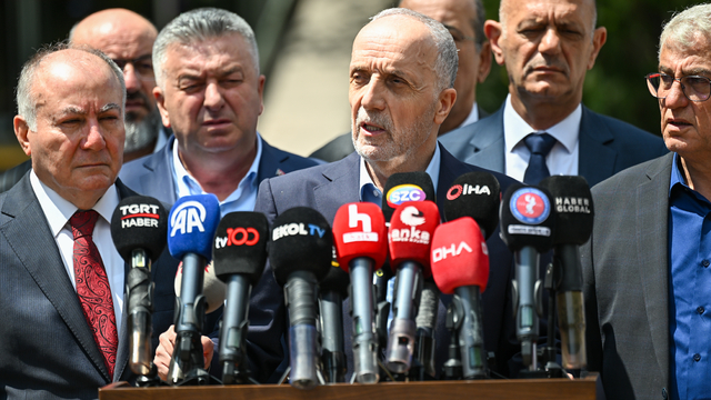 TÜRK-İŞ Genel Başkanı Atalay'dan kamu işçisinin zam görüşmelerine ilişkin açıklama: